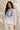 Chemise blanche brodée bleue pour femme - vue de face