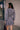 ORIANA robe grise fluide avec sa ceinture tressée