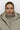 Parka courte rembourrée gris-beige — THE MUSE