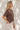T-shirt marron oversize pour femme avec patch poitrine - vue de cote